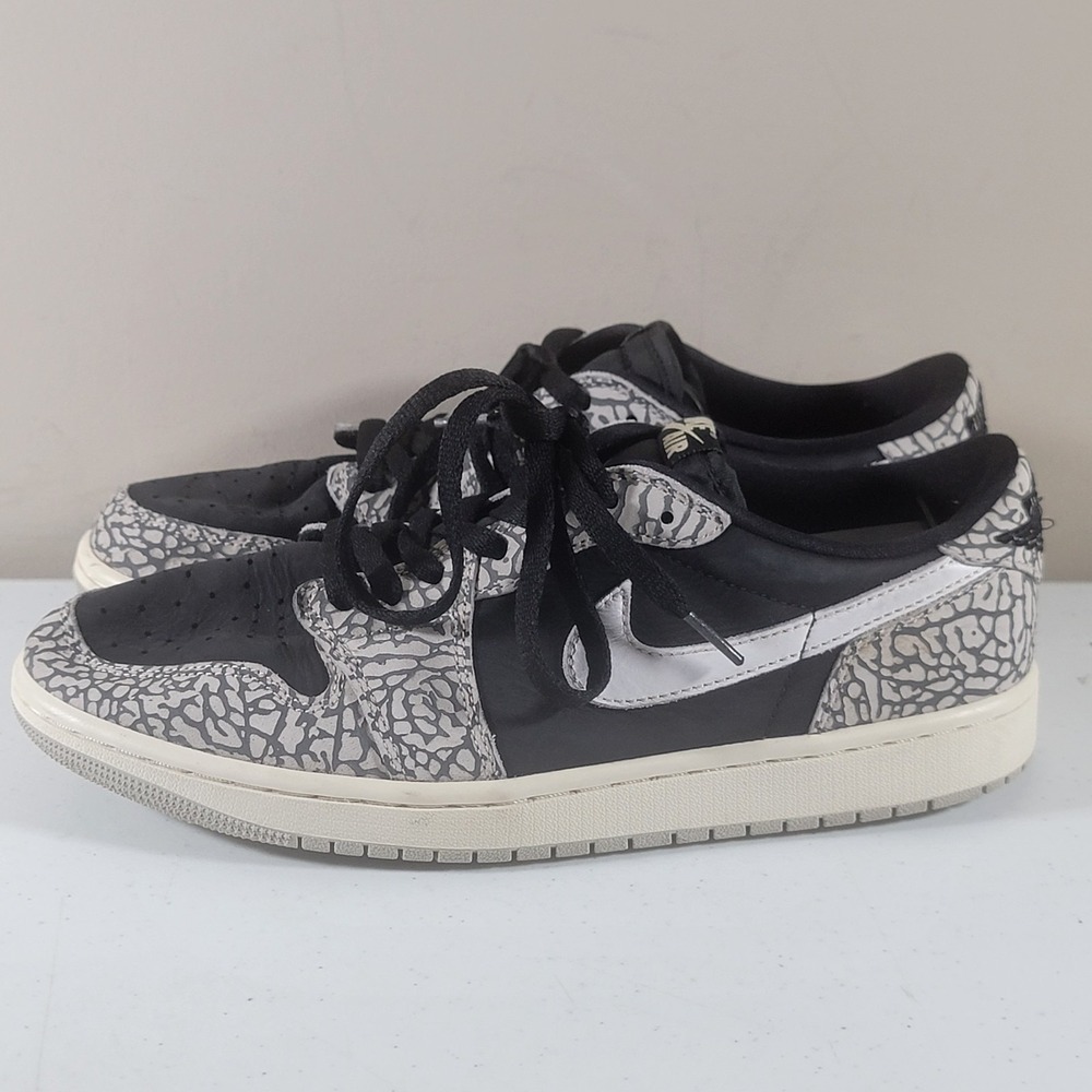 Air Jordan 1 Retro Low OG Black Cement Mens Size 9.5 - Picture 2 of 11